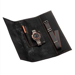 Omega Speedmaster X-33 Marstime 45mm 318.90.45.79.01.003 4 Omega Speedmaster X-33 Marstime 45mm 318.90.45.79.01.003 -Omega Shop 318.90.45.79.01.003 pouch